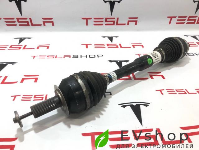 полуось задняя (приводной вал, ШРУС) Rivian R1T 1 поколение 2022, PT00055199-C, C100055199-C - фото №1