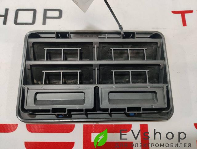 Вентиляционный клапан заднего багажника Rivian R1T 1 поколение 2022, PT00000350 - фото №1