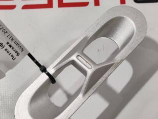 Петля (фиксатор) багажа Rivian R1T 1 поколение 2022, PT00000366-F