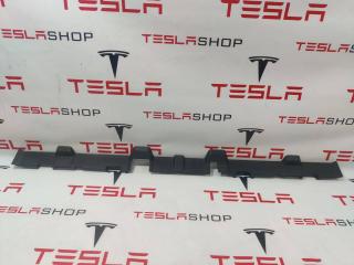 пластик Rivian R1T 1 поколение 2022, PT00036139F, PT00001033