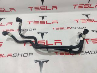 Патрубок системы охлаждения (RIVIAN R1T) Rivian R1T 1 поколение 2022, PT00061708-E