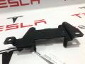 Кронштейн компрессора пневмо подвески Rivian R1T 1 поколение 2022, PT00055693-01, C200003024-K - фото №3
