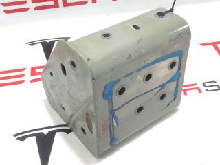 Усилитель лонжеронов Rivian R1T 1 поколение 2022, PT00029682, PT00000106