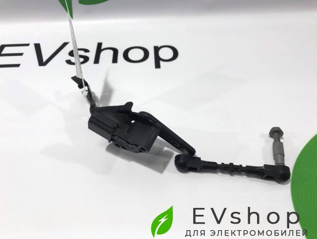 Датчик уровня пневмоподвески Audi e-tron 1 поколение 2019, электро, 4M0907504 - фото №1