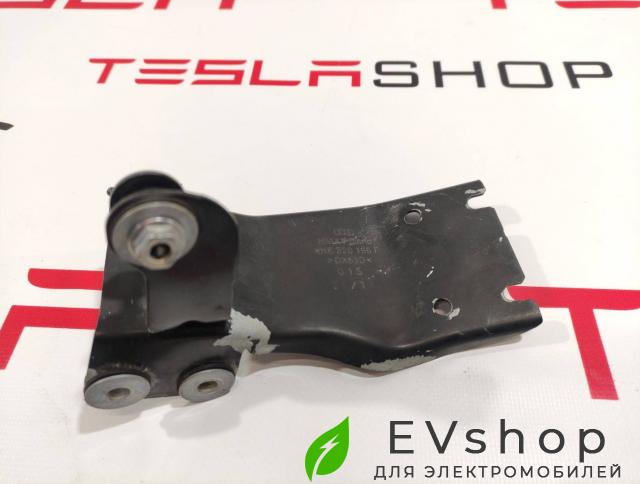 кронштейн (крепление) Audi e-tron 1 поколение 2019, электро, 4KE820195, 4KE820196F - фото №1