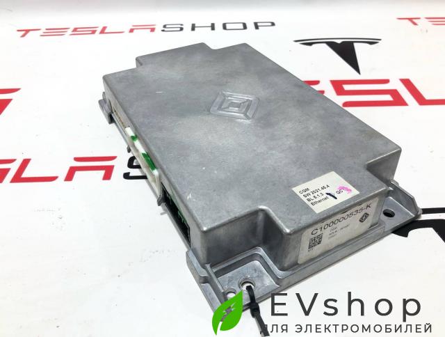Блок управления BCM (Body Control Module) Rivian R1T 1 поколение 2022, C100000535-K - фото №1