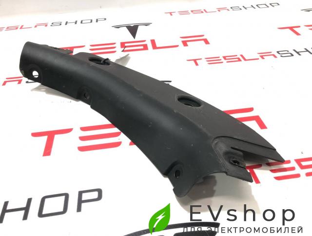 брызговик Rivian R1T 1 поколение 2022, PT00200920-C, PT00200922-C - фото №1