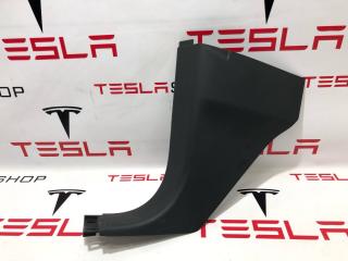 Накладка стойки А Rivian R1T 1 поколение 2022, PT00001343