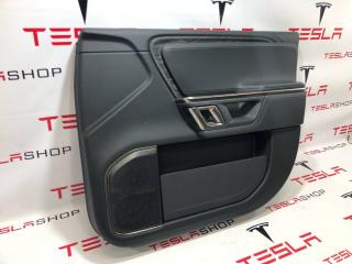 обшивка двери передняя правая Rivian R1T 1 поколение 2022, PT00001134, PT00001137, PT00001155