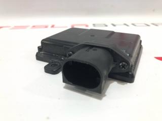 датчик мертвых (слепых) зон Rivian R1T 1 поколение 2022, PT00012245-E