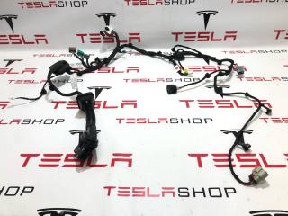 Электропроводка двери Rivian R1T 1 поколение 2022, 35585161, C400000558-H