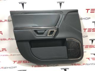 обшивка двери передняя левая Rivian R1T 1 поколение 2022, PT00001094, PT00001483