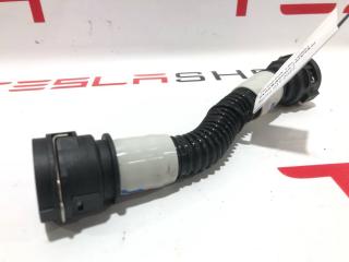 Патрубок системы охлаждения (RIVIAN R1T) Rivian R1T 1 поколение 2022, PT00084713-B