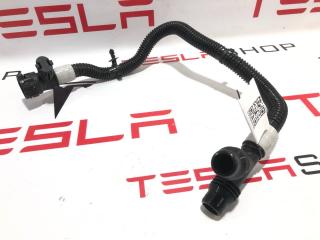 Патрубок системы охлаждения (RIVIAN R1T) Rivian R1T 1 поколение 2022, PT00061706