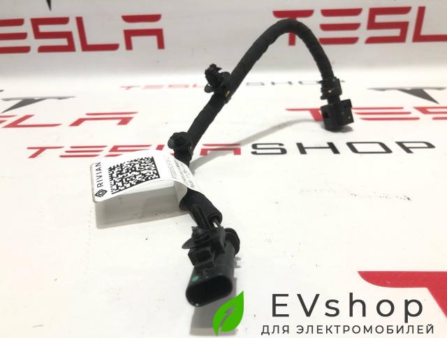 проводка Rivian R1T 1 поколение 2022, PT00058866, PT00039589, PT00051976-C - фото №1