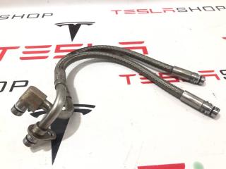 патрубок (трубопровод, шланг) Rivian R1T 1 поколение 2022, C100002751-G, C100002754-F