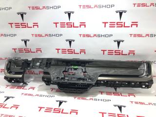 панель передняя салона (торпедо) Rivian R1T 1 поколение 2022, PT00061133-E-001