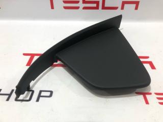 Накладка боковая торпеды Rivian R1T 1 поколение 2022, PT00000816, PT00000769