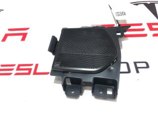 Накладка динамика (сетка) Rivian R1T 1 поколение 2022, PT00030513, PT00013380