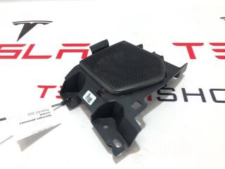 Накладка динамика (сетка) Rivian R1T 1 поколение 2022, PT00030516, PT00013382