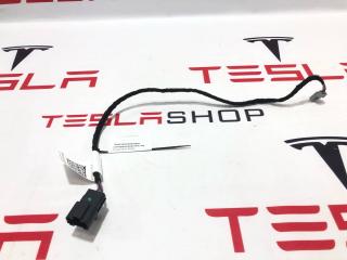 Электропроводка центральной панели Rivian R1T 1 поколение 2022, PT00047238-B, 35523423