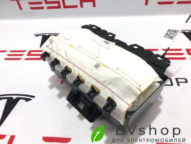 подушка безопасности пассажира Rivian R1T 1 поколение 2022, PT00000762-I - фото №1