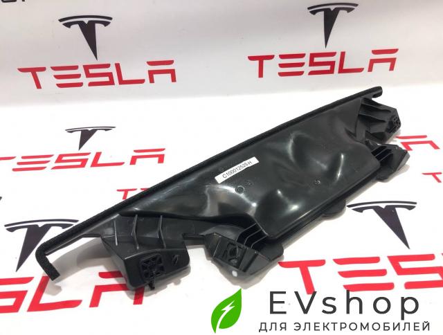 дефлектор обдува салона Rivian R1T 1 поколение 2022, PT00012528-H - фото №1