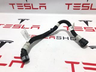 Патрубок системы охлаждения (RIVIAN R1T) Rivian R1T 1 поколение 2022, PT00061736-D