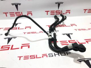 Патрубок системы охлаждения (RIVIAN R1T) Rivian R1T 1 поколение 2022, PT00061733-E