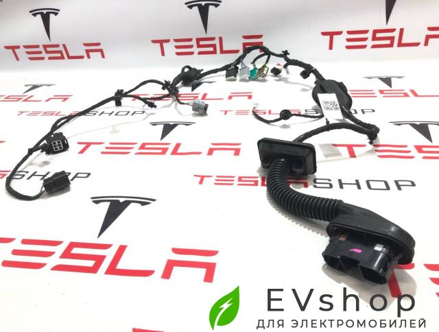 Электропроводка двери Rivian R1T 1 поколение 2022, 35591302, C600000560-J, C400000560-J - фото №1