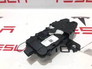 замок багажника Rivian R1T 1 поколение 2022, PT00016268-E, C100016268