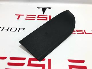 Накладка багажного проема внутренняя Rivian R1T 1 поколение 2022, PT00017894, PT00017895