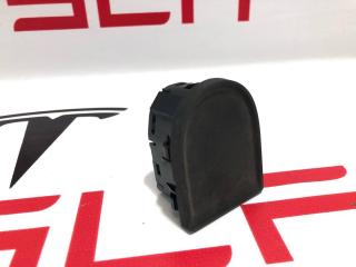 кнопка открытия багажника Rivian R1T 1 поколение 2022, PT00002336-J