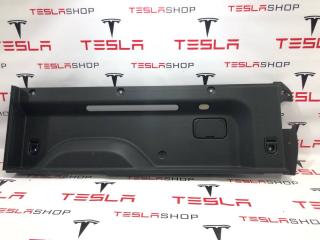 Накладка багажника внутренняя (пластик) Rivian R1T 1 поколение 2022, PT00016619, PT00000468, PT00002098-K, PT00000358-F, PT00000368