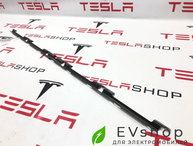 Кронштейн крепления порога Rivian R1T 1 поколение 2022, PT00054347, 00054347 - фото №1