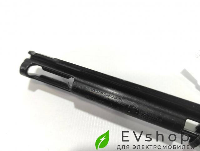 Крепление бампера заднего Audi e-tron 1 поколение 2019, электро, 4KE.807.454, 4KE.807.740 - фото №1