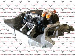 балка подвески задняя Rivian R1T 1 поколение 2022, PT00147878-B