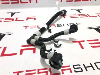 Патрубок системы охлаждения (RIVIAN R1T) Rivian R1T 1 поколение 2022, PT00061739-C