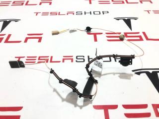 антенна Rivian R1T 1 поколение 2022, PT00062900