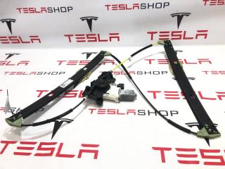 стеклоподъемник передний правый Rivian R1T 1 поколение 2022, PT00009558-H