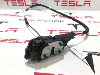 замок двери передней правой Rivian R1T 1 поколение 2022, PT00016023