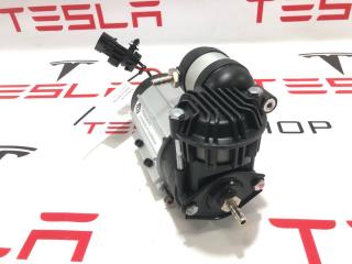 компрессор пневмоподвески Rivian R1T 1 поколение 2022, PT00055693-01