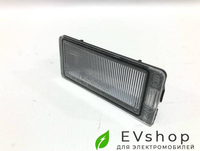 Фонарь подсветки салона Rivian R1T 1 поколение 2022, PT00062910 - фото №1