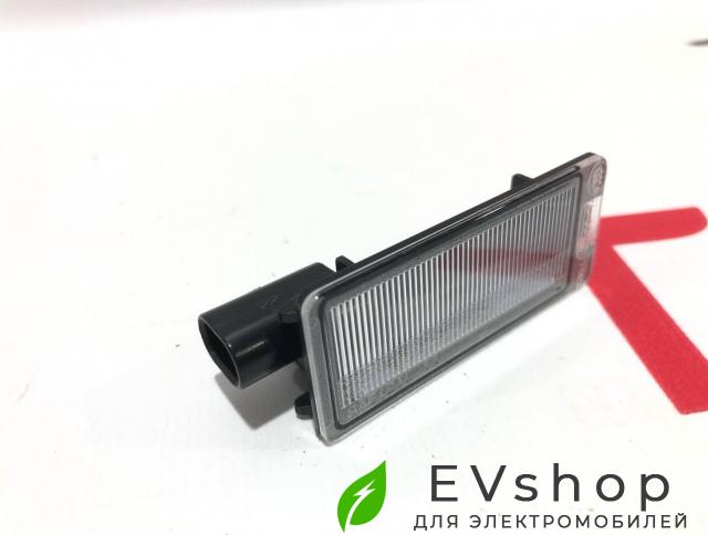 Фонарь подсветки салона Rivian R1T 1 поколение 2022, PT00062910 - фото №1