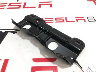 Кронштейн крепления потолка и панорамного стекла Rivian R1T 1 поколение 2022, PT00017957-H-001, 35523419, 62996C