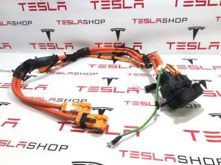 порт зарядный Rivian R1T 1 поколение 2022, PT00001588-K