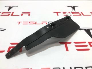 брызговик Rivian R1T 1 поколение 2022, AY00000643, PT00000388J