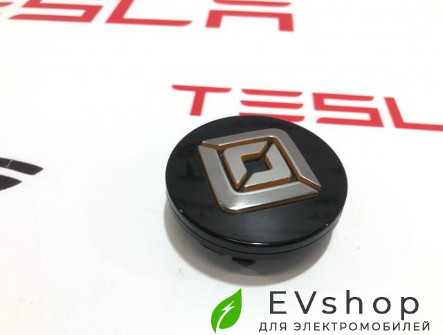 колпачок литого диска Rivian R1T 1 поколение 2022, PT00000738, PT00001895-E-002, PT00001895-E-001 - фото №1