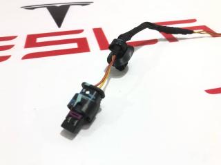 разъем (фишка) проводки Rivian R1T 1 поколение 2022, PT00000574-I