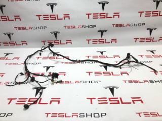 Электропроводка бампера Rivian R1T 1 поколение 2022, C200000570-G, PT00047075